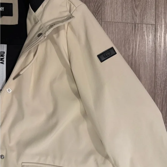 DKNY Light Tan Hooded Jacket - Picture 4 of 6
